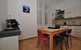 Apartment Moel Split